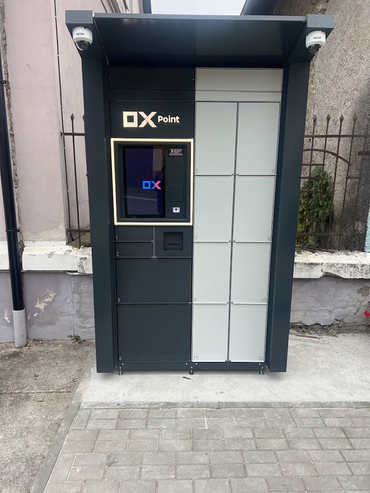 Zásilkový box v obci